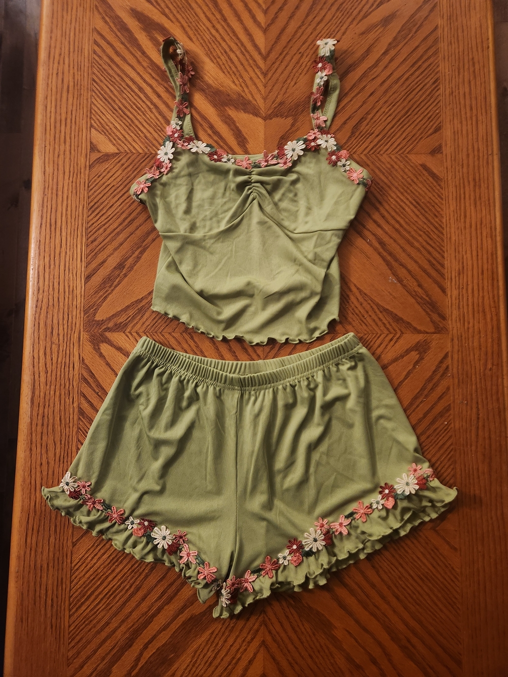 Green Floral-Trim Cami & Shorts Set